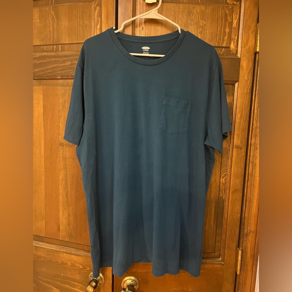 Blue Old Navy T-shirt size XXL